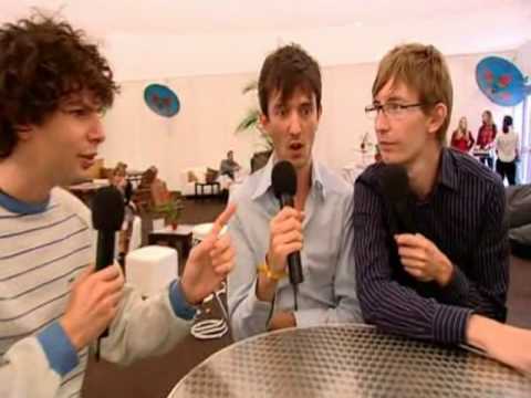 The Rakes Itw + 22 Grand Job (The Wireless Festival 2005)