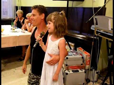 Dorian Aledory i Laura - TATA VOZI POLAKO ( live )