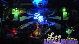 Im On Your Side (Keb Mo) Fred Nathan Rick &amp;  George Live @Leo Blues Bar Pattaya Thailand