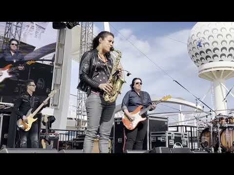 Rock Legends Cruise 2022 - Vanessa Collier performing Whiskey and Women