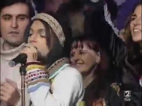 prince performs the song everyday people live with larry graham and mayte garcia