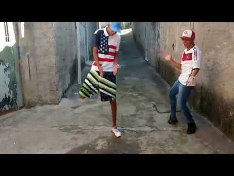 Mc's Tezinho SP, Crash, Britney e Kalzin Passinho do Romano (Lucas & Gabriel)