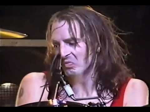 Journey - Steve Smith Drum Solo (Live in Tokyo 1981) HQ