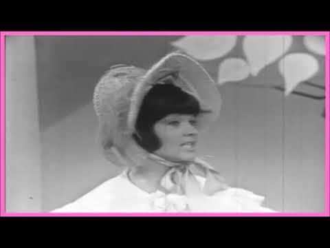 ♫ Noeleen Batley ★ Does Your Chewing Gum Lose Its Flavour ♫