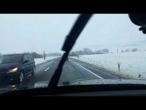 Dragoiesti- Ilisesti - Suceava 5 aprilie  2023- drum înzăpezit