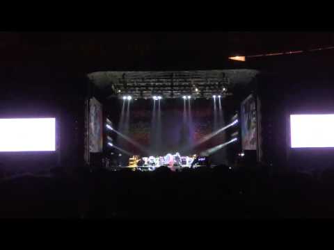 GALA BRIE (Telonera) COLDPLAY @ Estadio Nacional - Lima, Perú (05.04.2016)