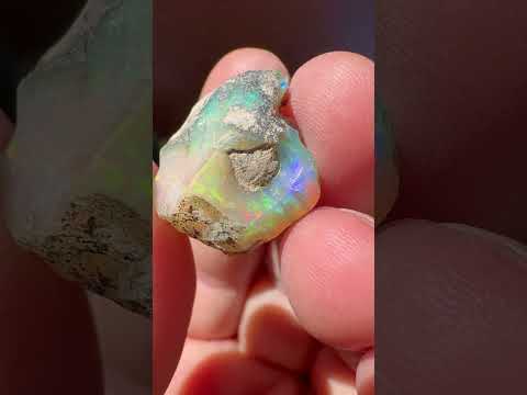 Opal Etiopian de Foc, brut, E12