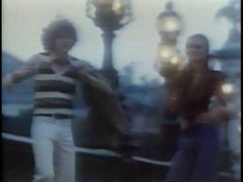 "Dancing" (Coke macht mehr draus) 1976 Coca-Cola Werbung Commercial