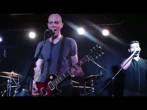 ASHES DIVIDE - THE STONE LIVE *RARE !