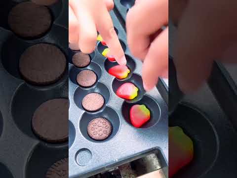 Ради лечения дочери мама приготовила торт из печенья… 💔🎂❤️
