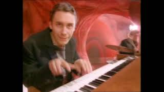 Squeeze - Trust Me To Open My Mouth