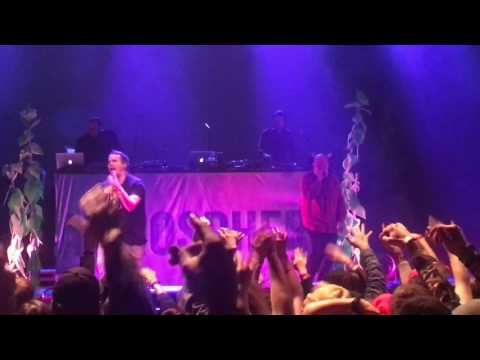 Atmosphere & brother Ali performing Blah blah blah