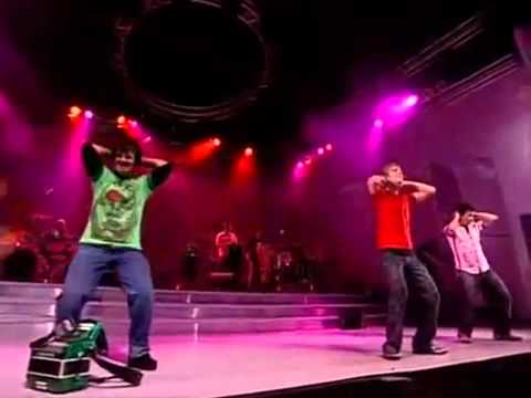 michel telo en Grupo Tradição - Vaneira das Meninas Carinhosas (DVD Ao Vivo).mp4