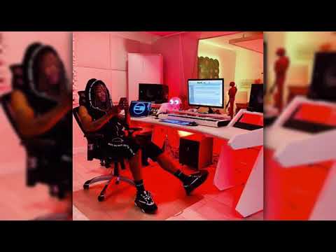 Video thumbnail for Out da Pot