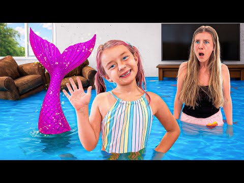 Ivy is STUCK Being a Mermaid!