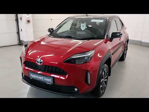 Toyota Yaris Cross LUNA SPORT LOW KMS PEARLESCENT - Image 2