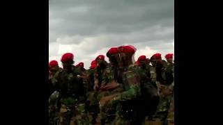 Download lagu Yel yel KOPASSUS 2017 Pembaretan KOMANDO 101   lirik mp3