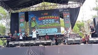 Download lagu Check Sound Soneta di Bumi Perkemahan Ragunan. mp3 Download lagu Check Sound Soneta di Bumi Perkemahan Ragunan. mp3