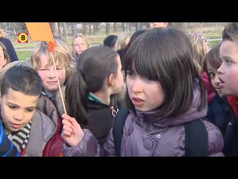Protest tegen onveilige situatie bij school in Eindhoven