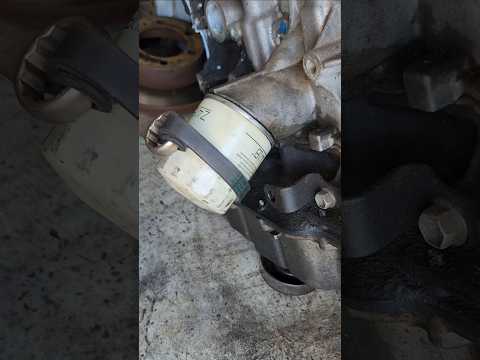 Mechanic tricks and tips /oil filter removal /#automobile#shortsvideo #shorts #short