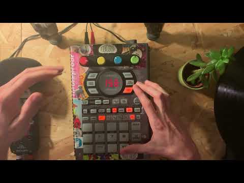 How to use Subsonic to add bass to your beats (SP404SX Tutorial)