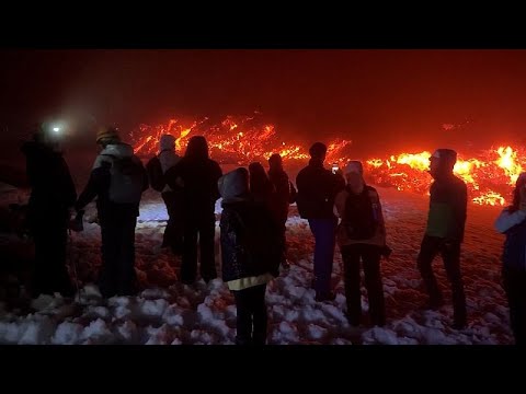 Experts warn of hazards as Mount Etna eruption draws surge of visitors