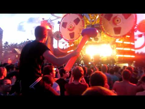 Ambassador Inc. - Melody of Nature LIVE @ The Qontinent 2011 [HD]