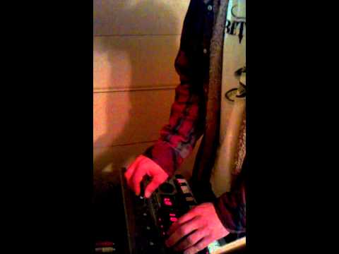 A MAN AND HIS GROOVEBOX 1 (DJ SYNDRUM)