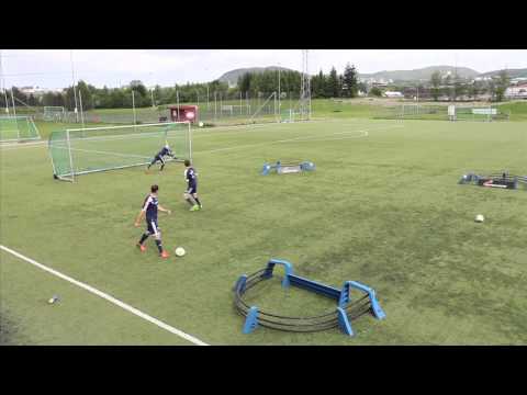 Volley via Footballmaster wall