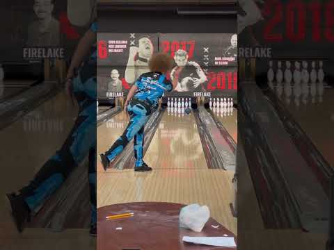 Kyle Troup attacking the Bear 🐻 Pattern #PBATour #bowling #subscribe #storm