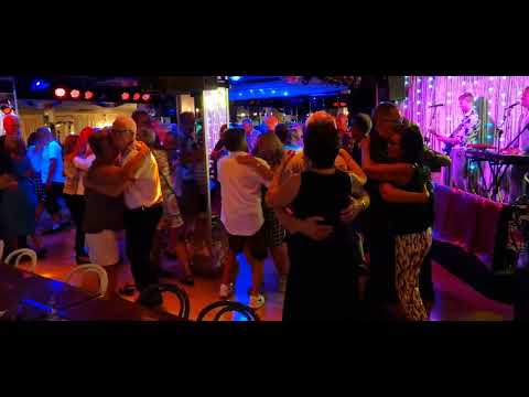 Alla tårar är för dig med Donnez på Playa Del Sol Playa Del Ingles Dansnytt Hilde Arntzen