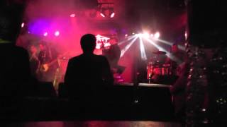 QC Santana Tribute Band Body Surfing 01-03-15