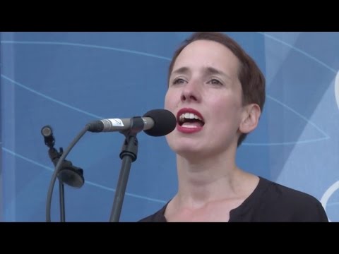Nina Omilian - Hallelujah