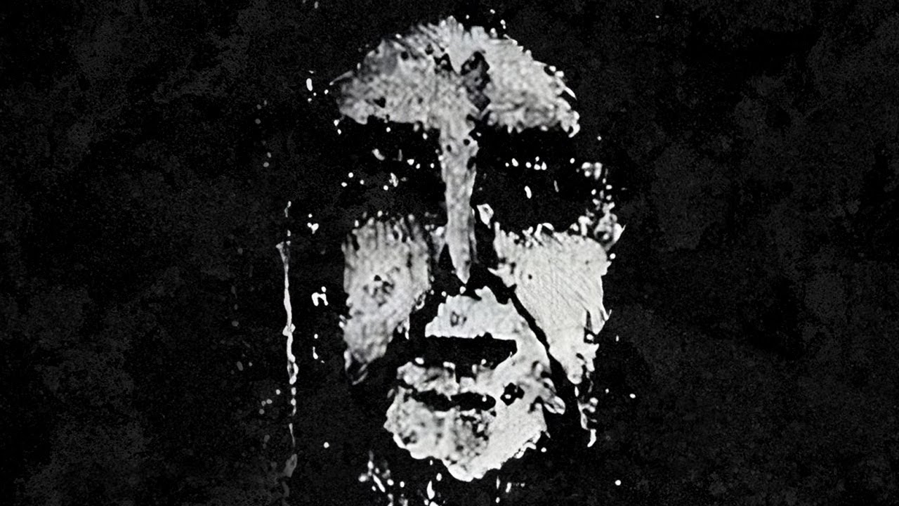 Rostos Perturbadores Apareceram no Chão desta Casa