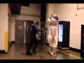Broma Oso Asusta A Jugadores De NBA Videos De Risa 2014 Broma De Terror