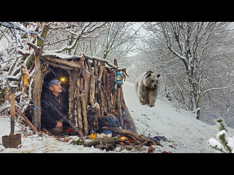 Winter Bushcraft Camp in Mountains _ Survival camping in heavy snowfall _ Secrets of Survival.