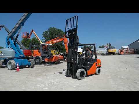 2017 TOYOTA 8FDU25 For Sale