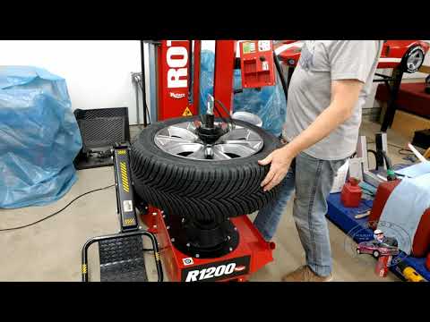 Ford Boss Me this is how you install a Michelin Cross Climate II tire without all the fire!
