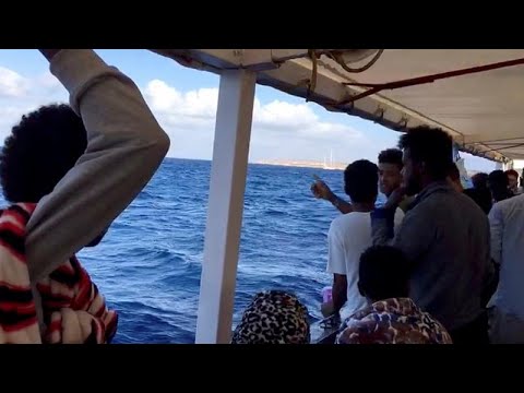 6 دول أوروبية ستستقبل مهاجرين عالقين على سفينة الإنقاذ "أوبن أرمز"…