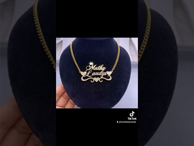 Vídeo relacionado con RPAEOY Conjuntos de Joyas para Mujer y Niñas Números Romanos Circón Acero Inoxidable Chapado en Oro Plata Colgante Collar Pendientes Pulsera Anillo Fiesta Boda Nupcial Dama de Honor (Oro rosa)