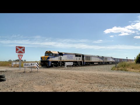 7922V SCT / SBR Container Train With VL & EL Class Diesel Locomotives (29/11/2021)- PoathTV Railways