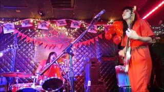 Coathangers - CD release - Follow Me @ Star Bar, Atlanta - Fri Apr/15/2016