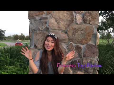 Princess ToysReview How the Grinch Stole ELSA Park Hide and Seek outdoor Toy Egg Surprise