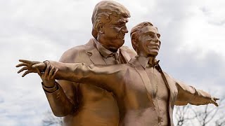 Trump-und-Epstein-Statue in Titanic-Pose taucht in Washington auf