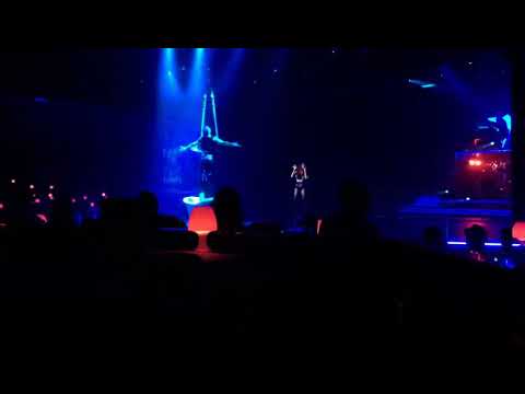 This is a Man's World cover (Ruth Calixta)