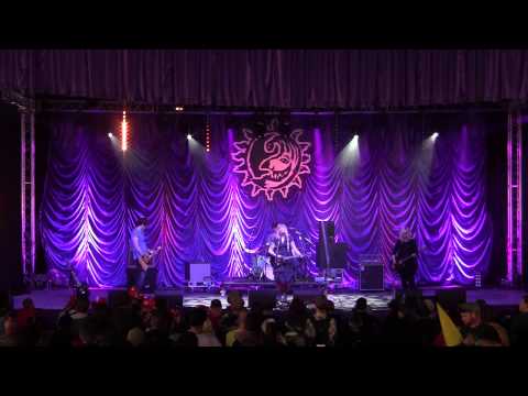 Slow Puncture - She Makes War - live at Beautiful Days Festival 23/8/15