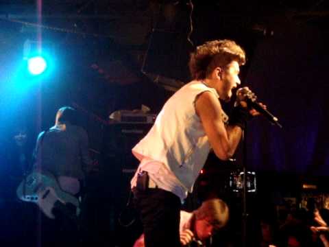 Nuteki - Она.Concert "ReAктиV" in Moscow 26.12.10 at Plan-B club