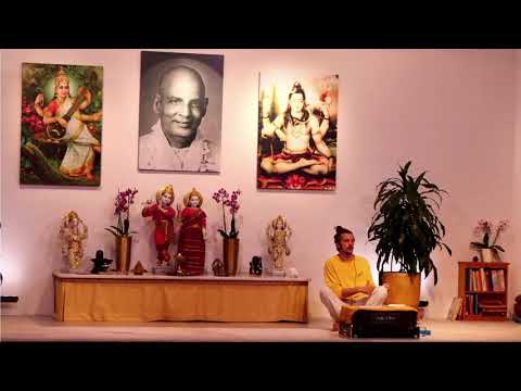 Fortgeschrittenes Pranayama mit Felix - Yoga Vidya Ashram Live 06:00 Uhr 06.10.2021