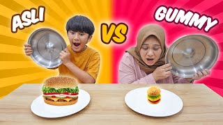Download lagu Tantangan Makanan Asli VS Jeli - Real Food VS Gummy | Superduper Ziyan mp3