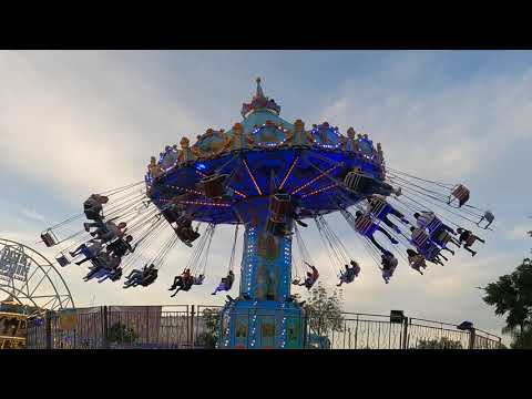 Scream! Guadalajara October Fest 2022 Carnival Chair Swing Ride